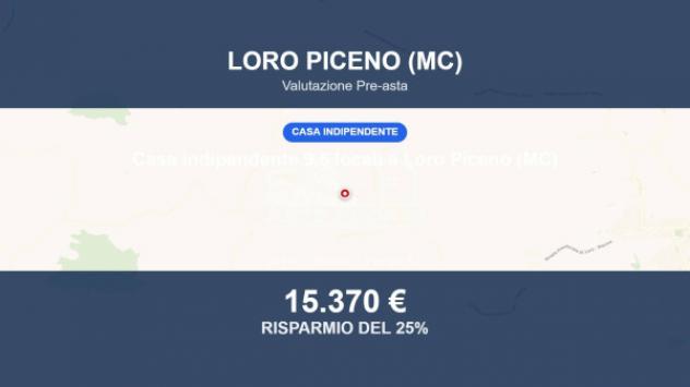 villa in vendita a Loro Piceno in zona Varco