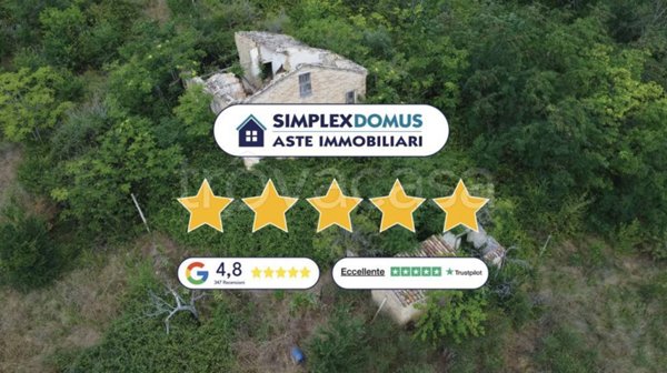 casa indipendente in vendita a Loro Piceno in zona San Valentino