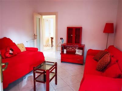 casa indipendente in vendita a Macerata