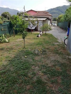 casa indipendente in vendita a Macerata