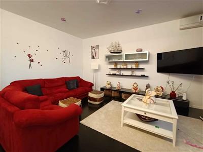 casa indipendente in vendita a Macerata