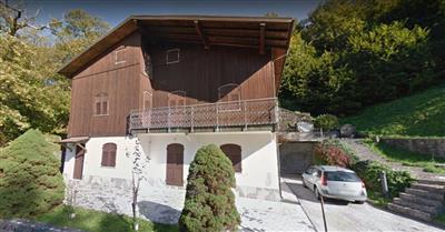 casa indipendente in vendita a Macerata