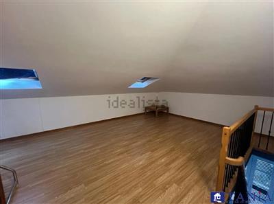 casa indipendente in vendita a Macerata