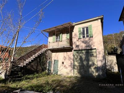 casa indipendente in vendita a Macerata