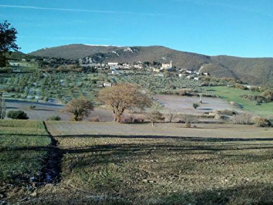 casa indipendente in vendita a Macerata