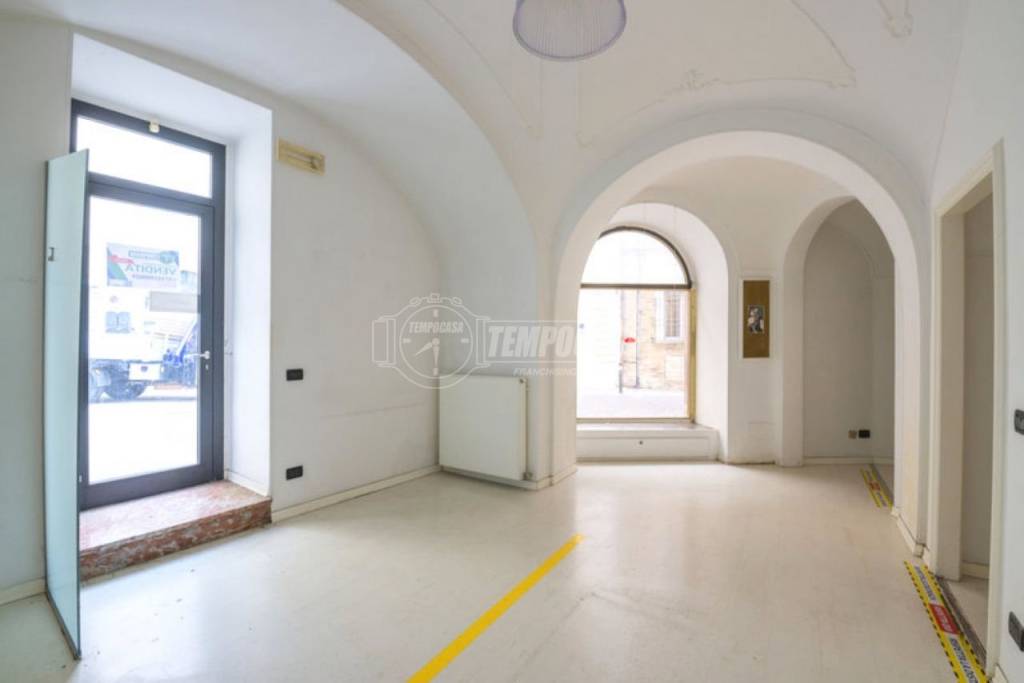 trivano in vendita a Macerata