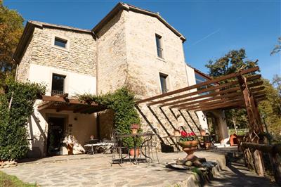 casa indipendente in vendita a Macerata