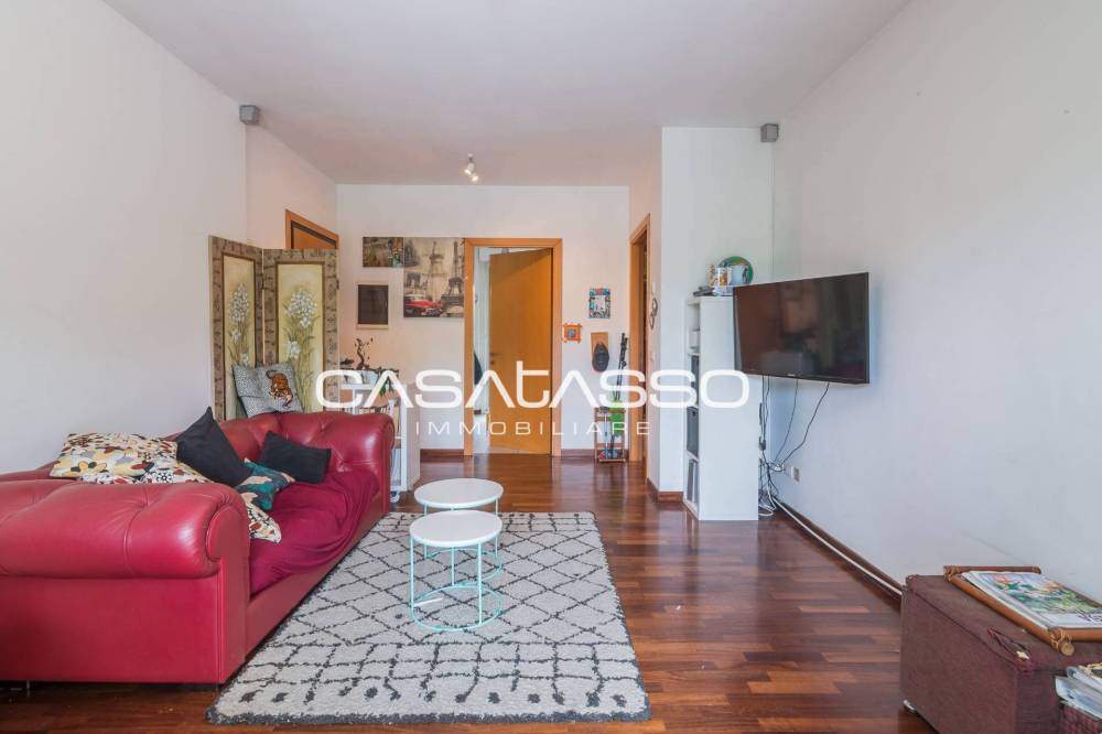 appartamento in vendita a Macerata in zona Piediripa