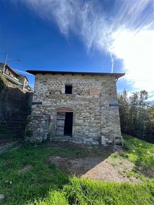 casa indipendente in vendita a Macerata