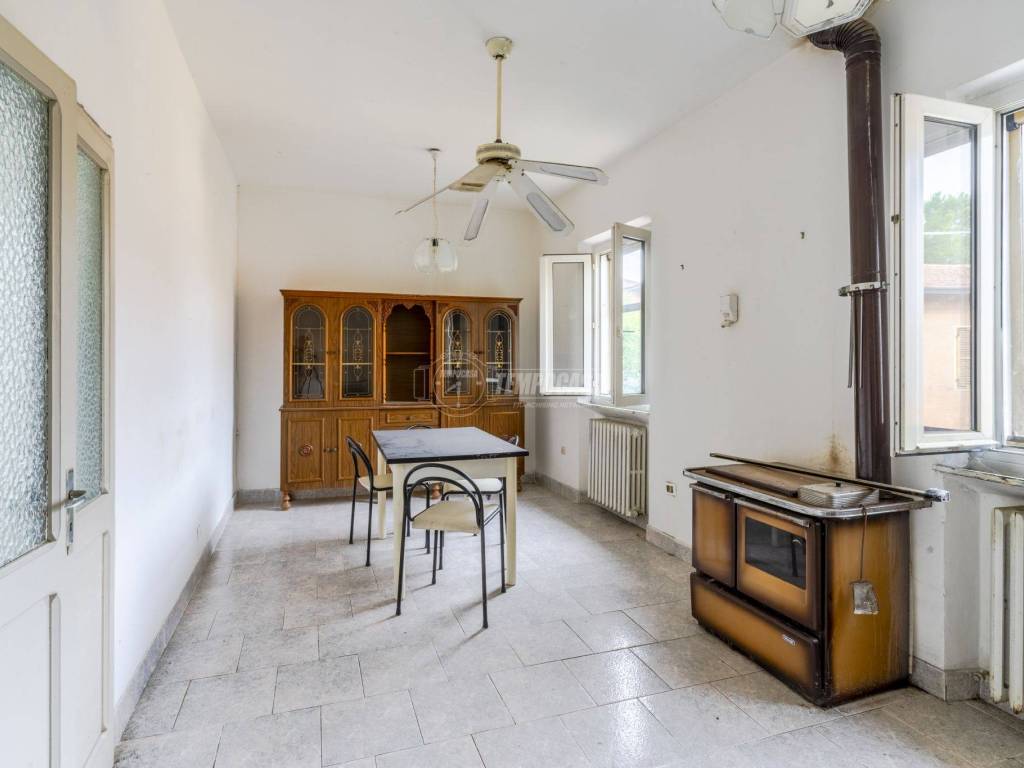 appartamento in vendita a Macerata in zona Villa Potenza