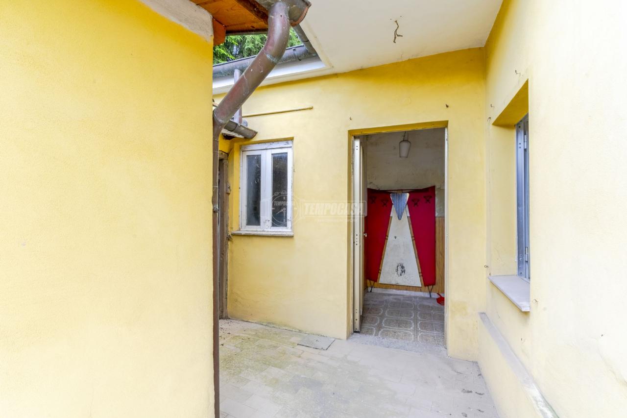 appartamento in vendita a Macerata in zona Villa Potenza