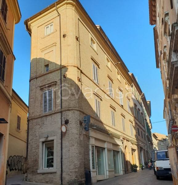 appartamento in vendita a Macerata