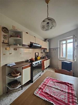 casa indipendente in vendita a Macerata