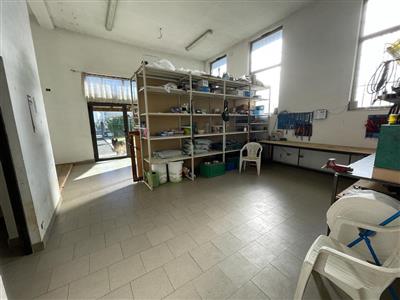 ufficio in vendita a Macerata
