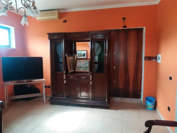 casa indipendente in vendita a Macerata in zona Villa Potenza