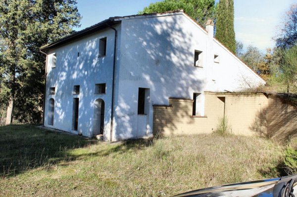 quadrivano in vendita a Macerata