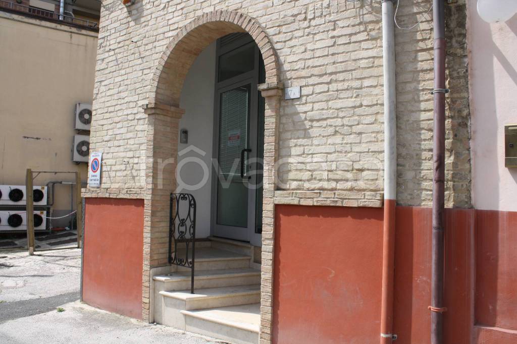 quadrivano in vendita a Macerata