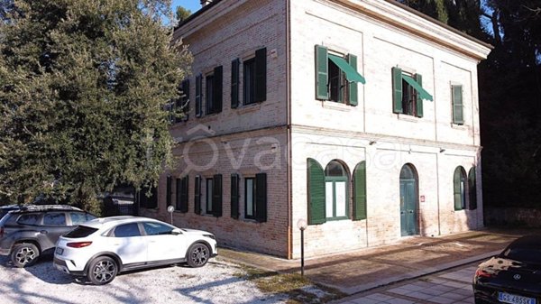 ufficio in vendita a Macerata