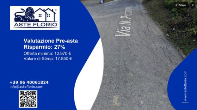 locale commerciale in vendita a Macerata