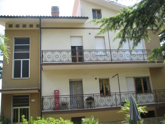 villa in vendita a Macerata in zona Sforzacosta