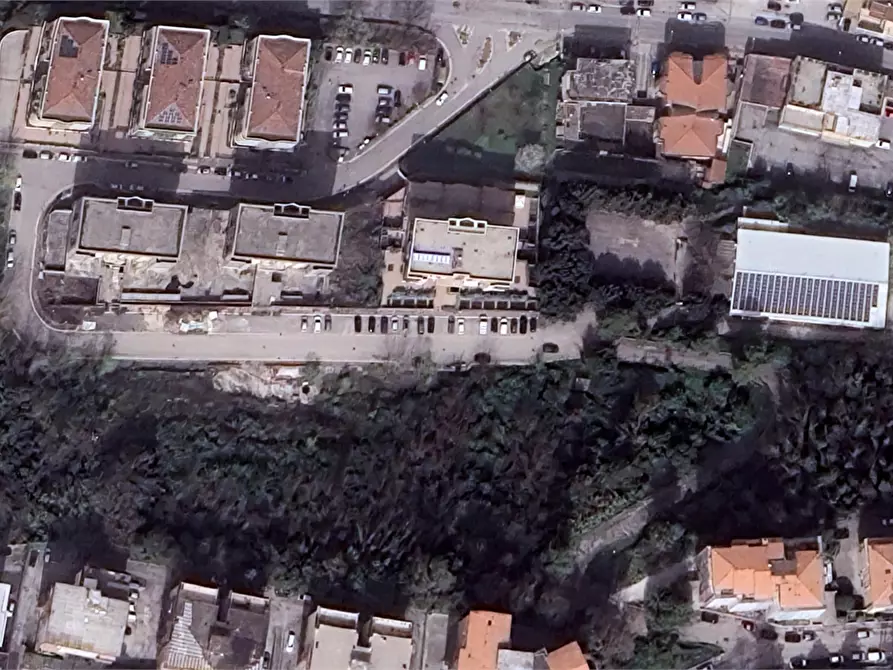 locale di sgombero in vendita a Macerata