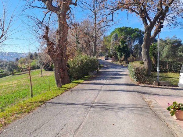 terreno agricolo in vendita a Macerata