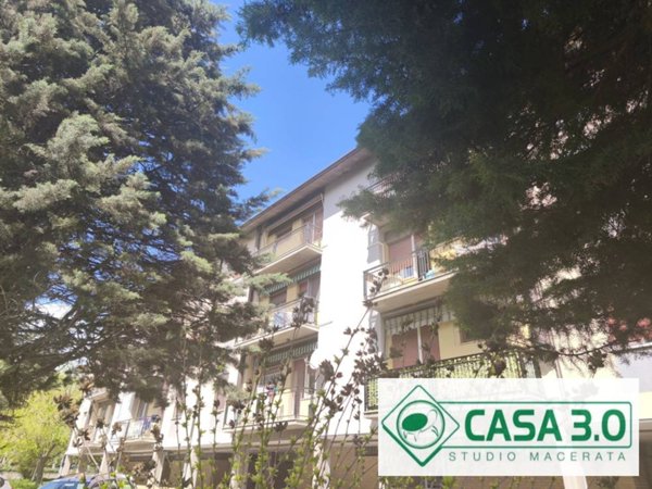 appartamento in vendita a Macerata in zona Piediripa