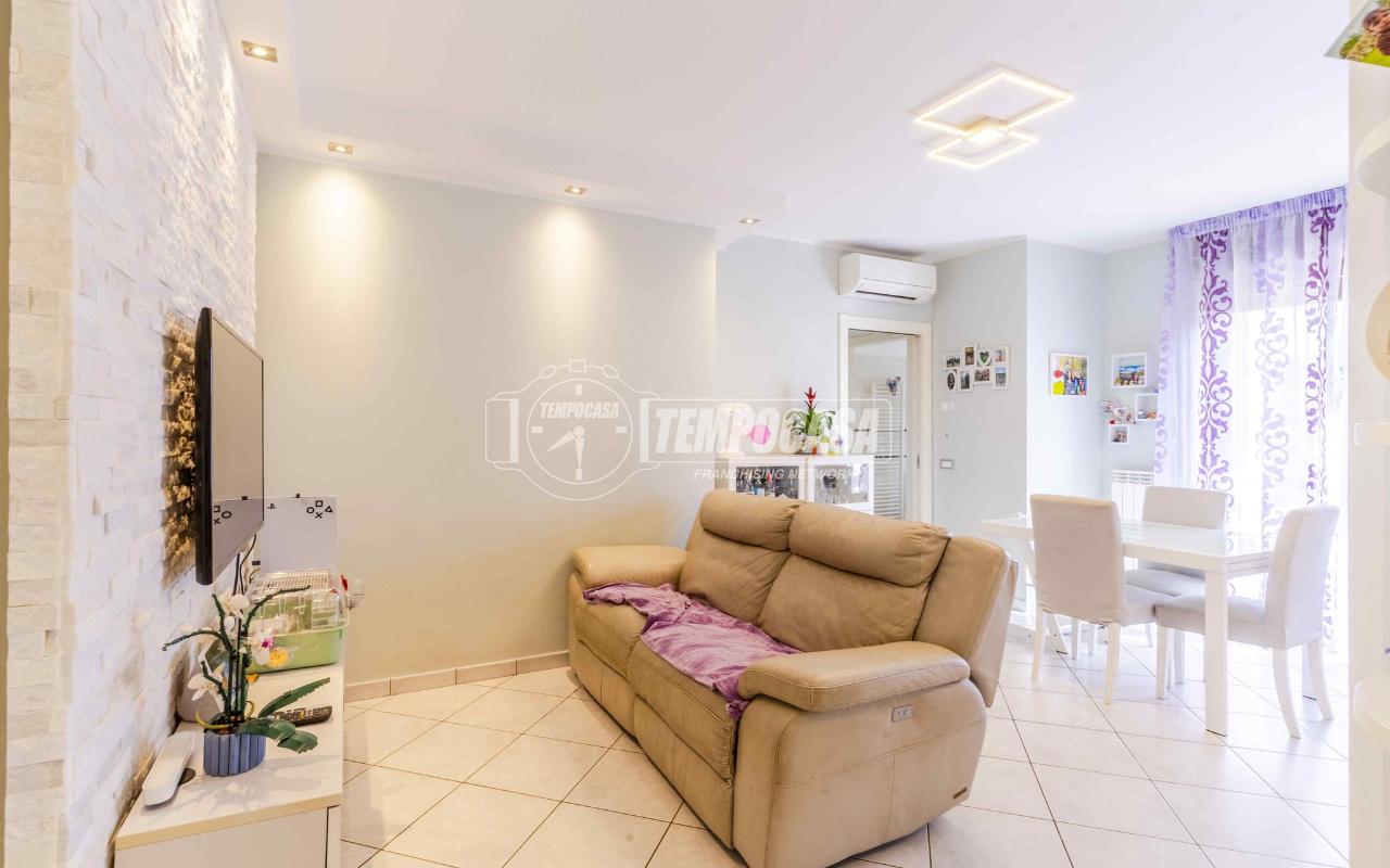 appartamento in vendita a Macerata in zona Villa Potenza