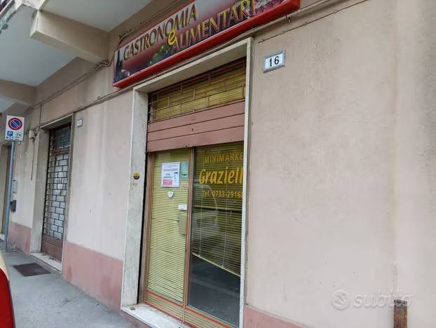 ufficio in vendita a Macerata