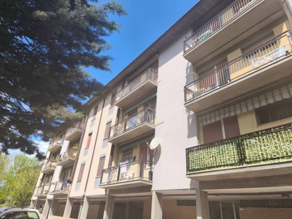 appartamento in vendita a Macerata in zona Piediripa