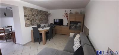 casa indipendente in vendita a Macerata