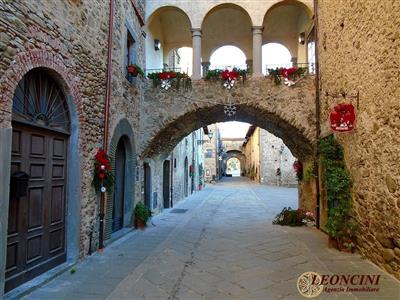 casa indipendente in vendita a Macerata