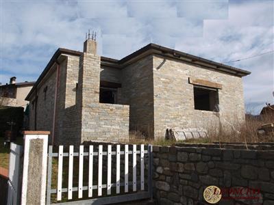 casa indipendente in vendita a Macerata