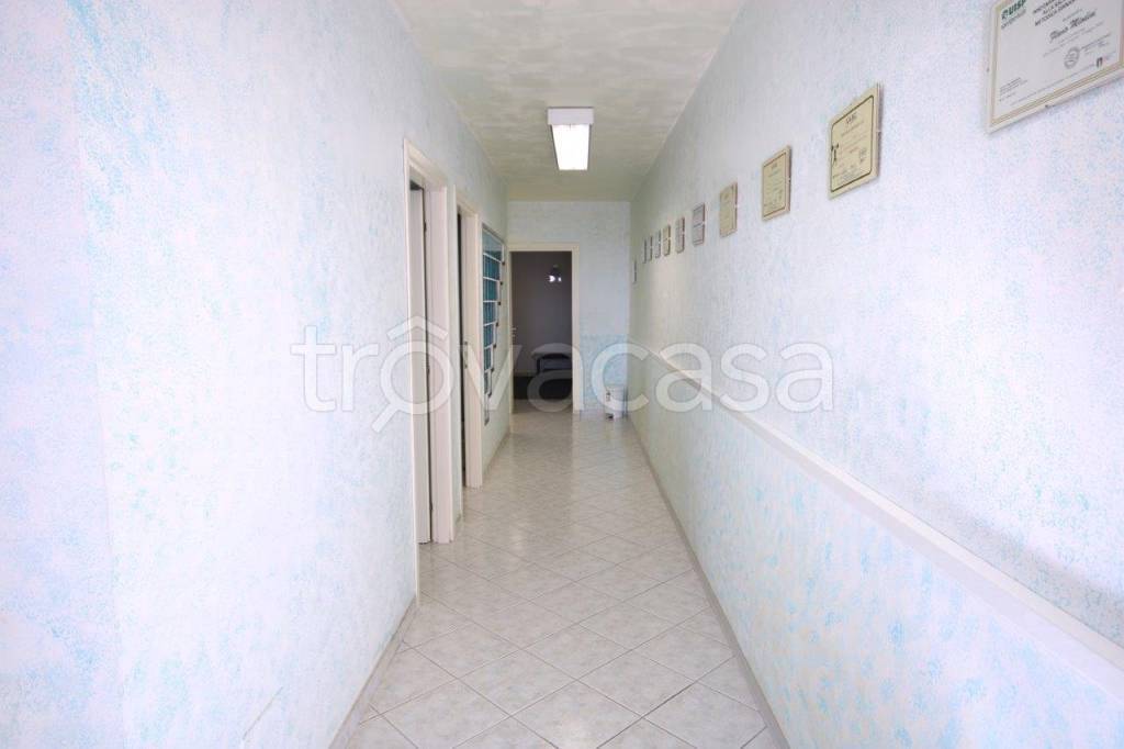 negozio in vendita a Macerata