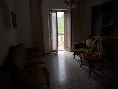 casa indipendente in vendita a Macerata