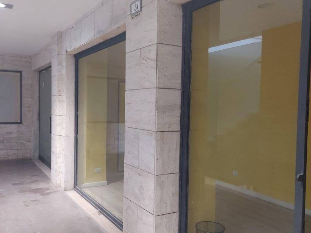 negozio in vendita a Macerata