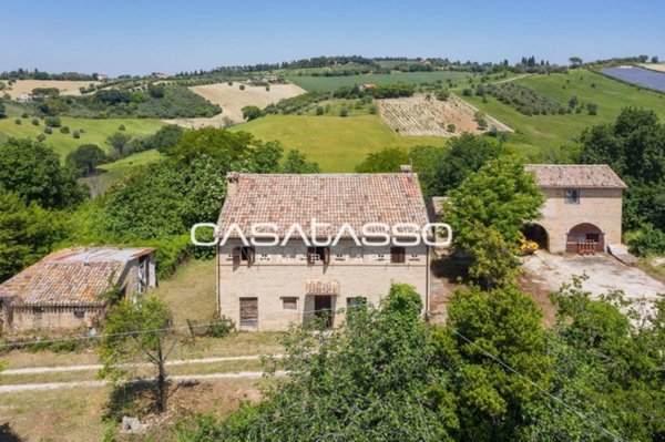 terreno agricolo in vendita a Macerata