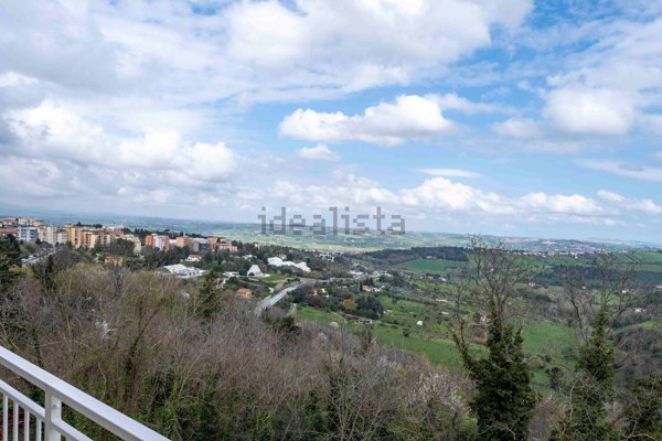 appartamento in vendita a Macerata