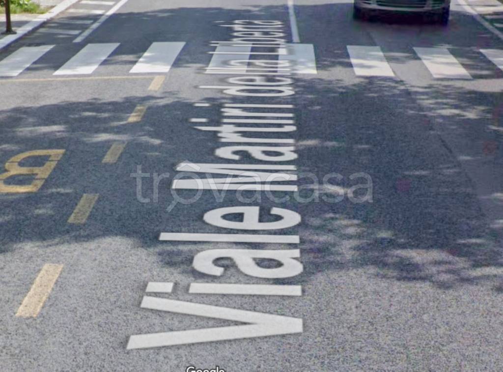 locale commerciale in vendita a Macerata