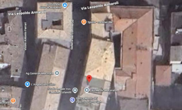 negozio in vendita a Macerata