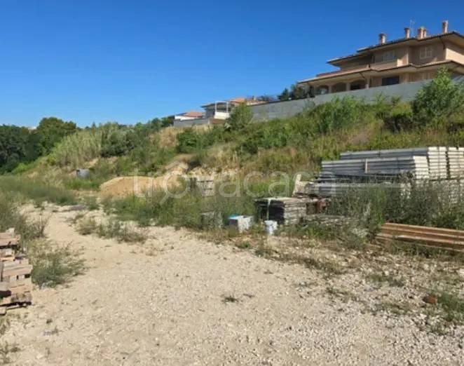 terreno agricolo in vendita a Macerata