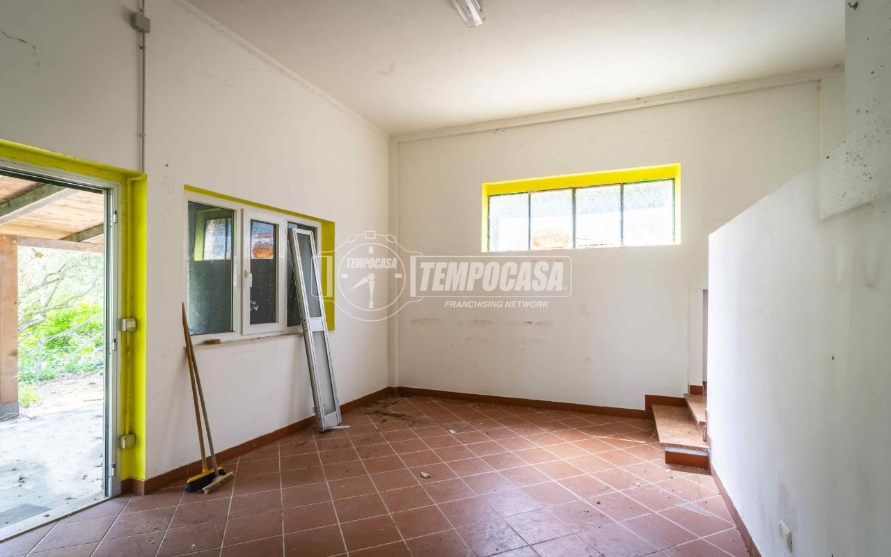casale in vendita a Macerata
