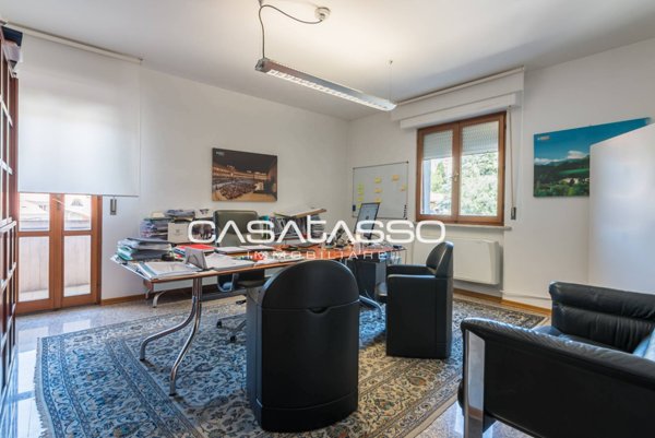 ufficio in vendita a Macerata