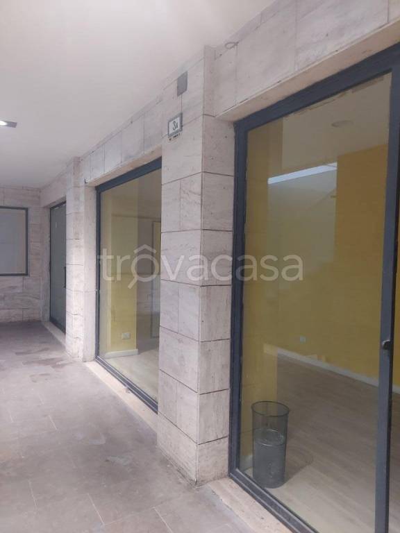 negozio in vendita a Macerata