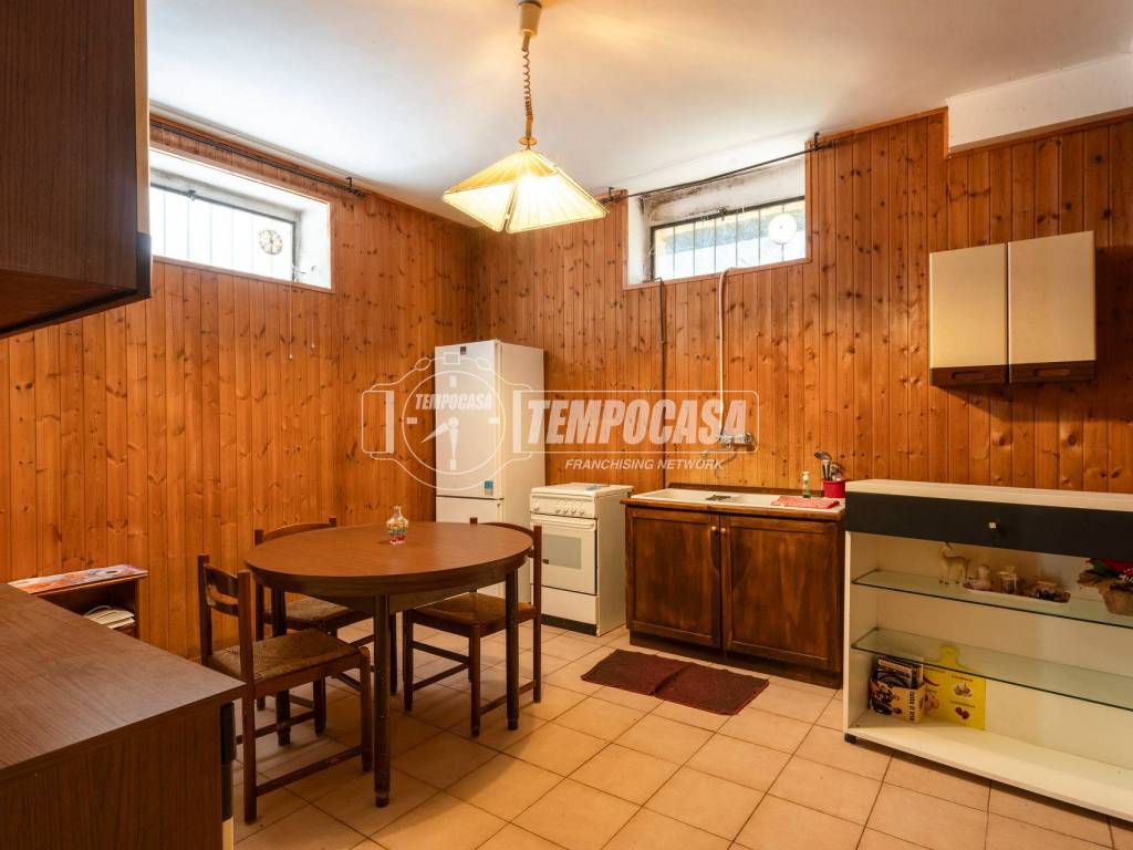 appartamento in vendita a Macerata in zona Villa Potenza