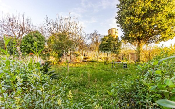 appartamento in vendita a Macerata in zona Sforzacosta