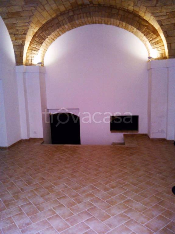 negozio in vendita a Macerata