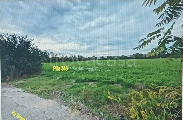 casa indipendente in vendita a Macerata