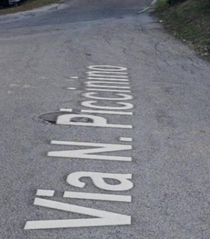 locale commerciale in vendita a Macerata