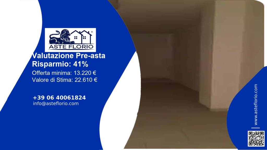 locale commerciale in vendita a Macerata